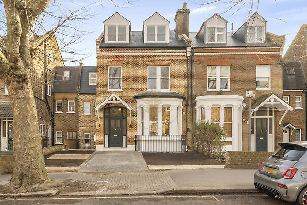 130 Brondesbury - Exterior