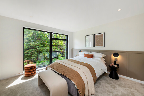 Foxmore Place - bedroom